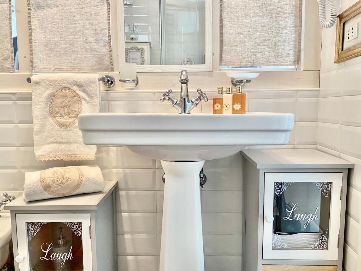 Capo Le Case, Romantic Flat Near Spanish Steps Екстериор снимка